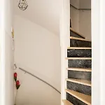 Flowers House نازاريه