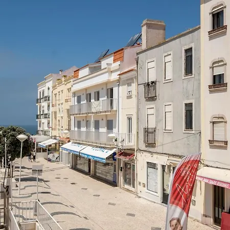 Flowers House * Nazare